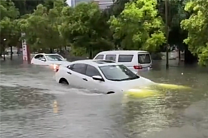 多轮强降雨来袭!车泡水、被冲走怎么办:一文说清