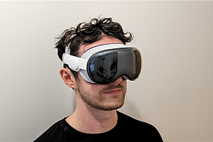 成本2000多元!苹果Vision Pro最关键的MicroLED屏成本逐步下降